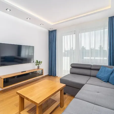 Apartament Rzymski Appartamento Kołobrzeg